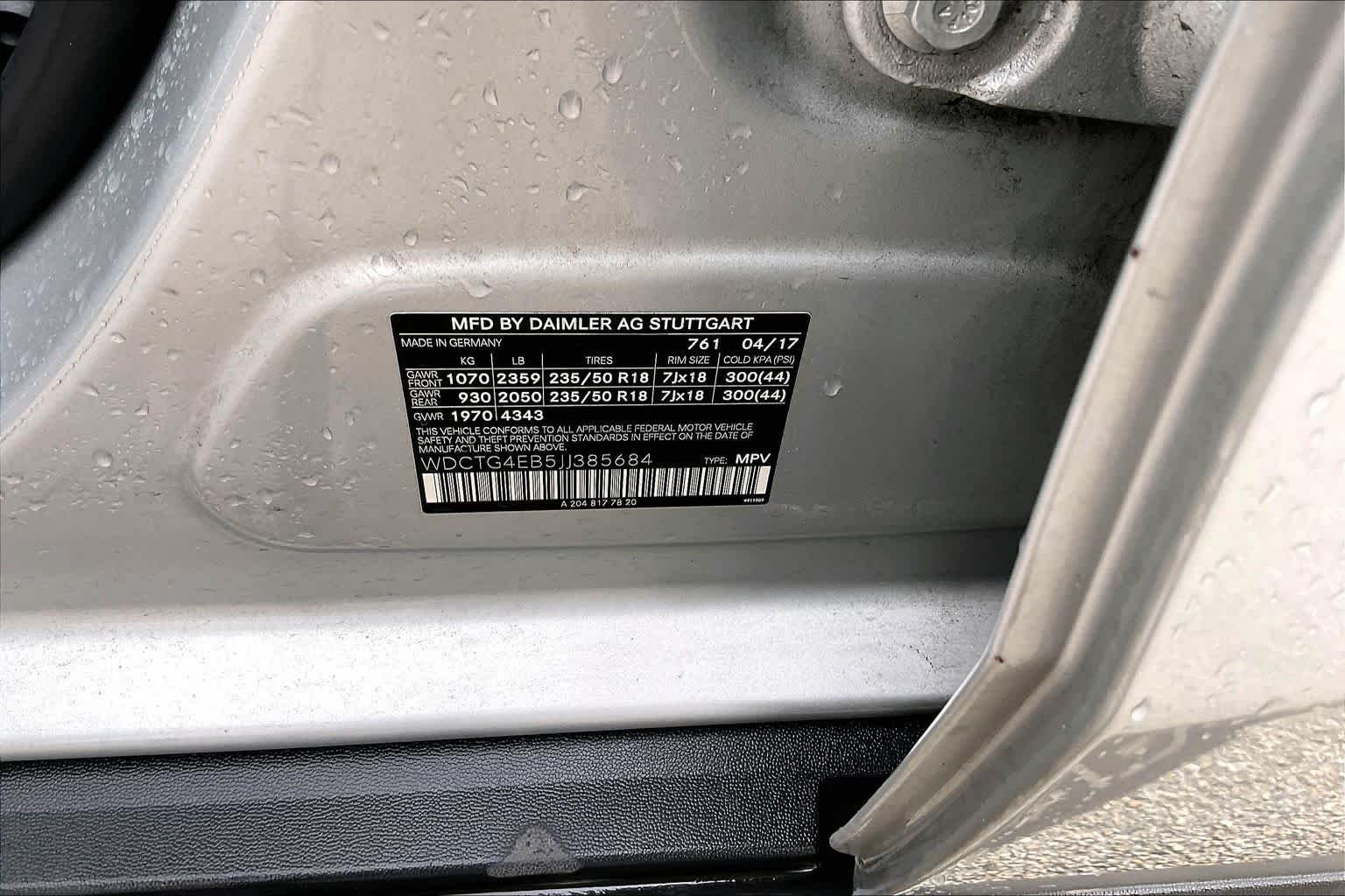 Used 2018 Polar Silver Metallic Mercedes-Benz GLA 250 image 30