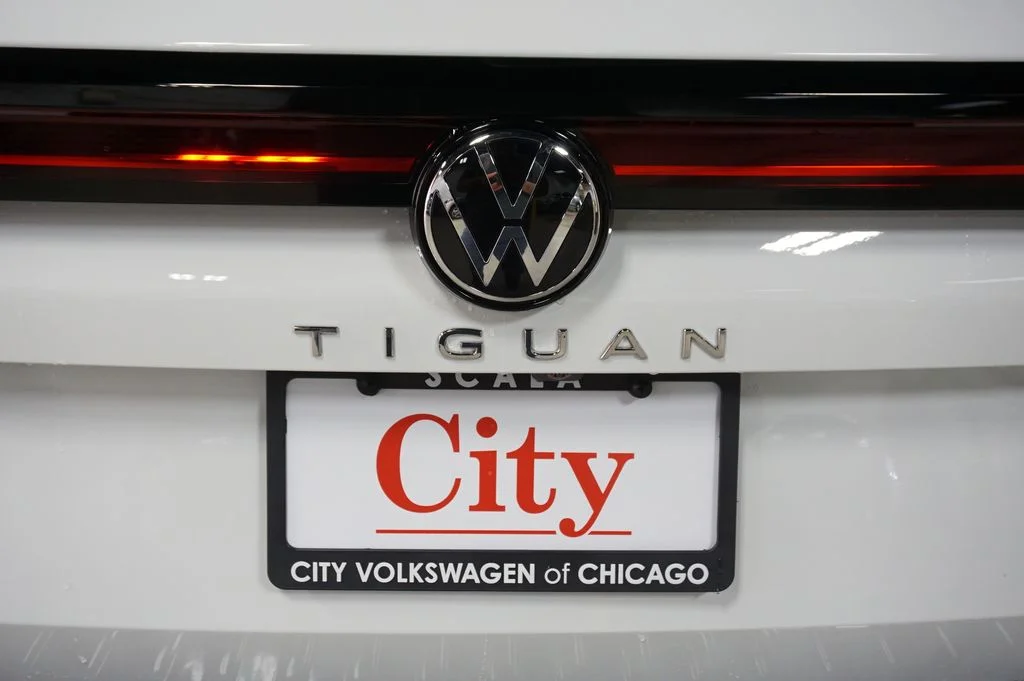 New 2026 White/off-white Volkswagen 2.0T SE image 31