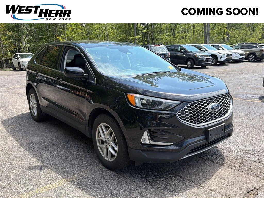 Used 2024 Agate Black Ford SEL image 1