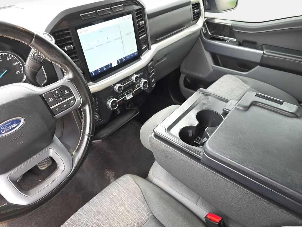 Certified Used 2023 Oxford White Ford XLT image 22