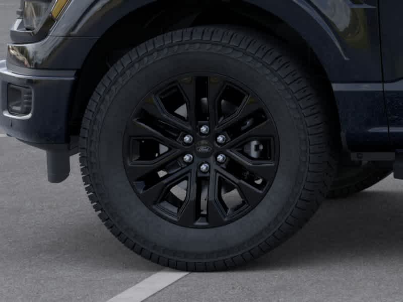 New 2026 Agate Black Metallic Ford XLT image 19