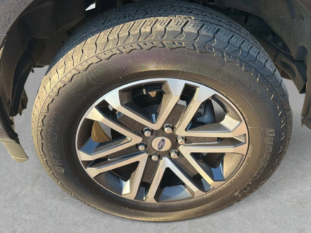 Used 2023 Blue Ford XL image 13