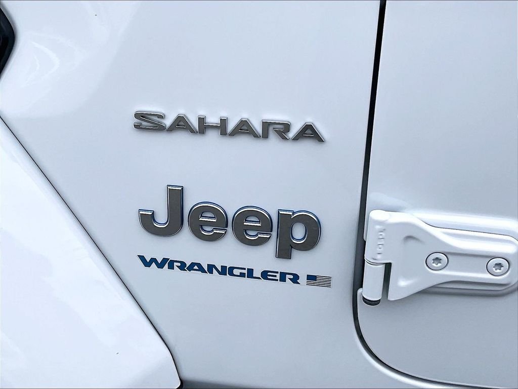 Used 2023 White Jeep Sahara 4xe image 29