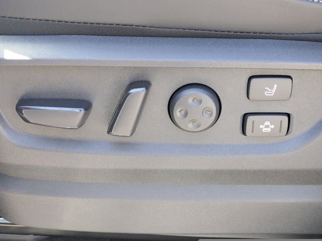 New 2026 DYNAMIC METAL INFINITI Sport 4WD image 21