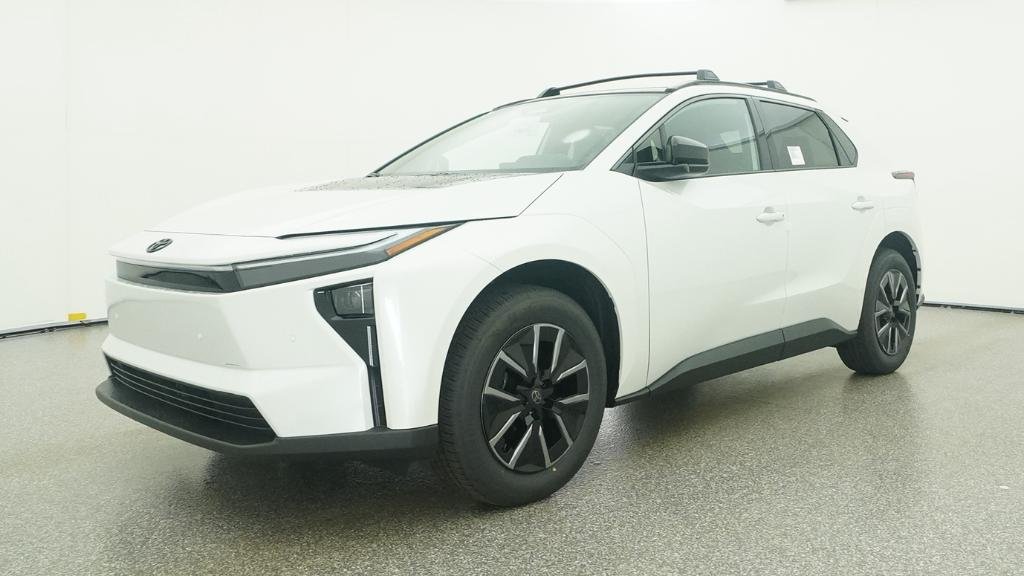 New 2026 Wind Chill Pearl Toyota XLE image 48