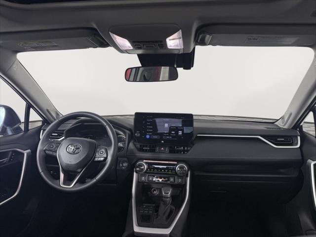 Certified Used 2025 MAGNETIC GRAY MET. Toyota  image 4
