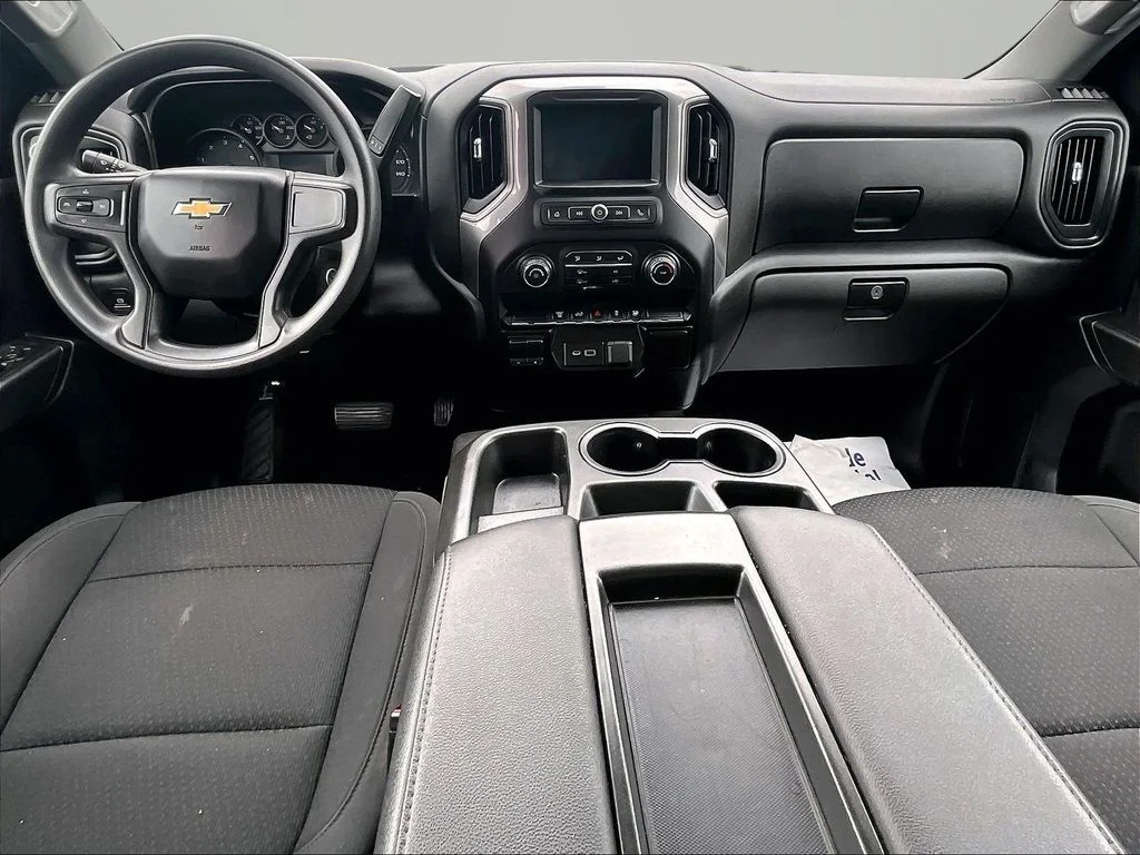 Used 2021 Silver Chevrolet Custom image 15