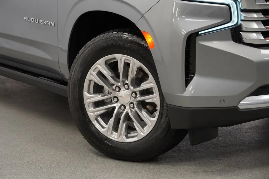 Used 2023 Sterling Gray Metallic Chevrolet High Country image 36
