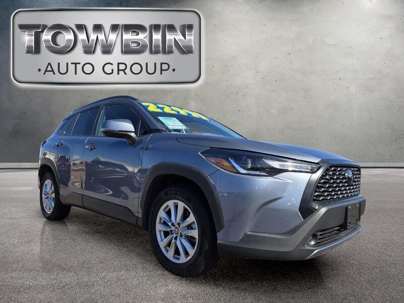Used 2022 Celestite TOYOTA LE 2WD image 2