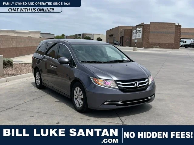 2016 Honda Odyssey SE's photo