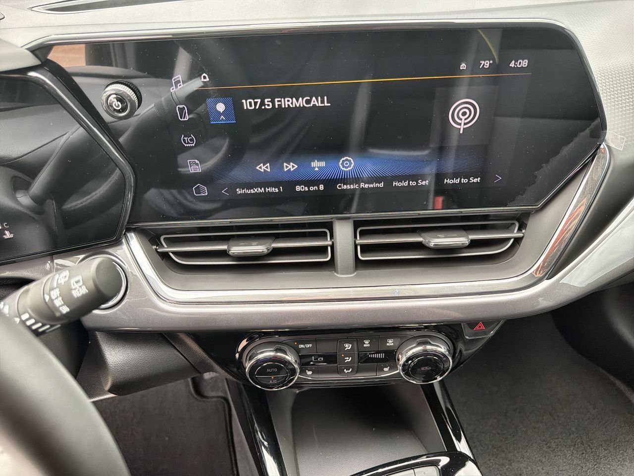 New 2026 Mosaic Black Metallic Chevrolet ACTIV image 13