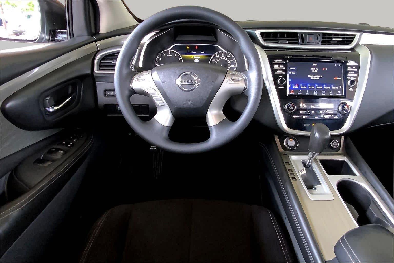Used 2018 Magnetic Black Metallic Nissan S image 6