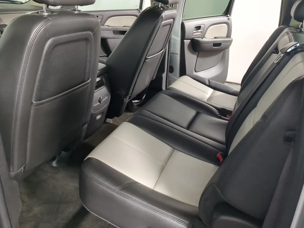 Used 2013 White GMC SLT image 14