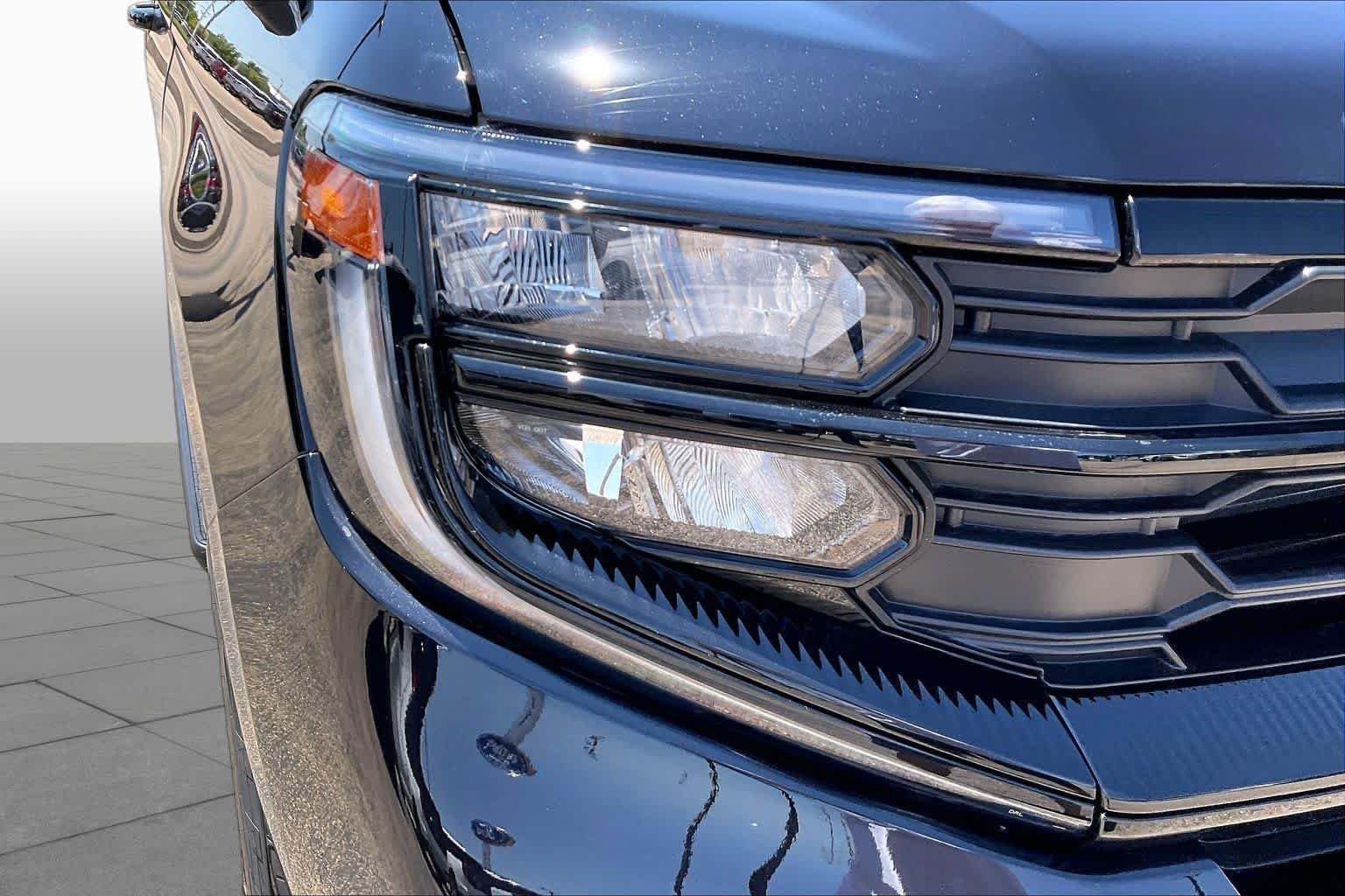 New 2026 Agate Black Metallic Ford Active image 13