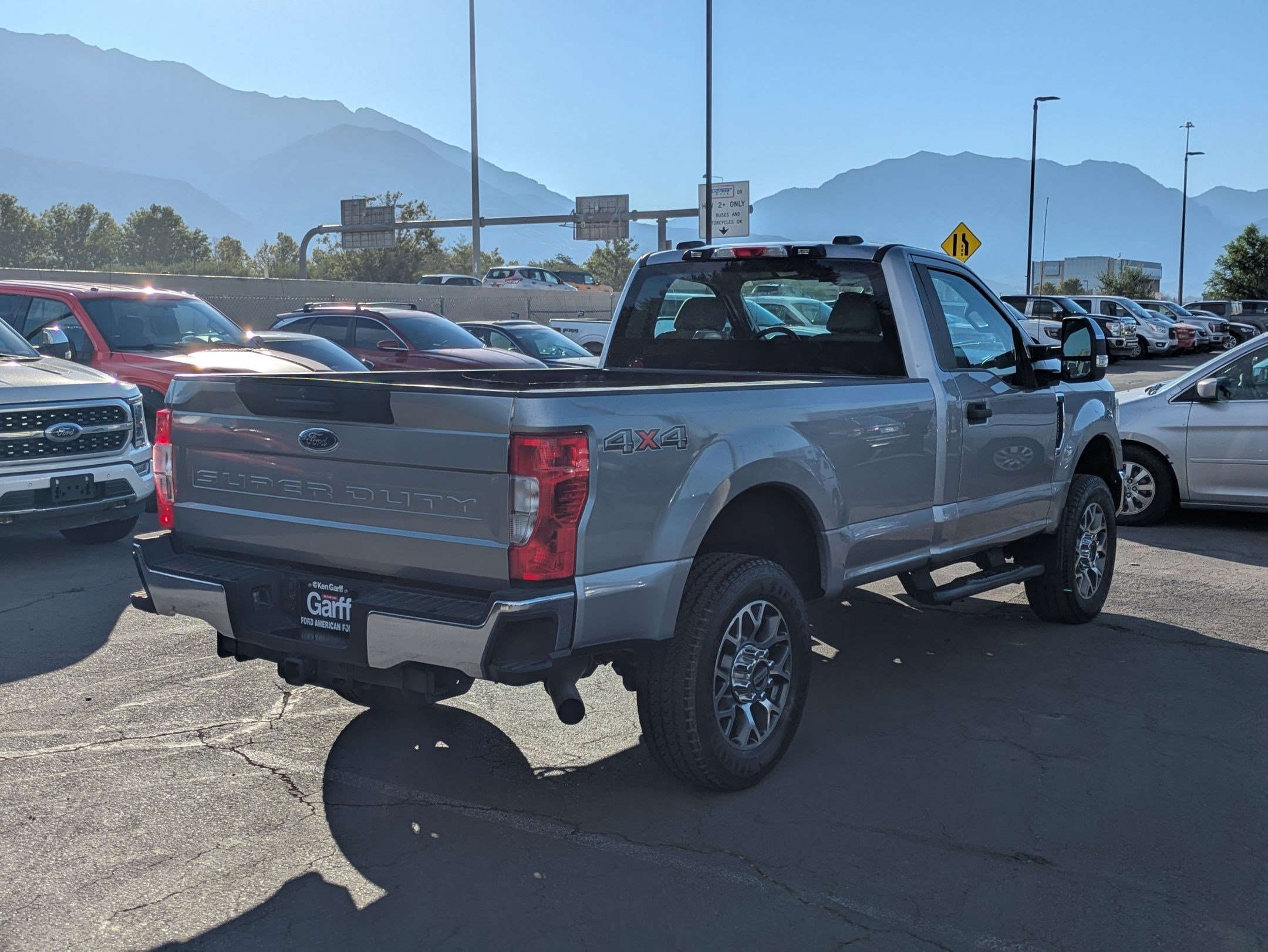 2021 Ford F-350 Super Duty XL - Photo 3