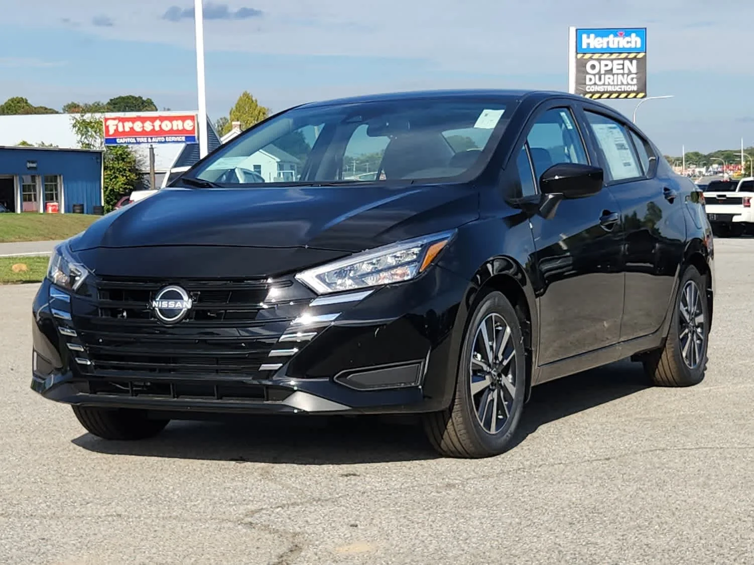 2025 Nissan Versa SV