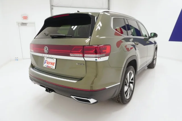 New 2026 Avocado Green Pearl Volkswagen 2.0T SEL image 5