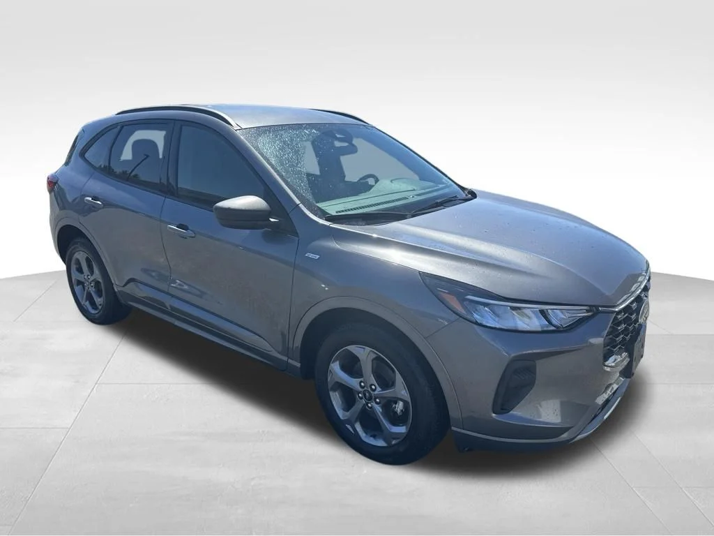 Certified Used 2023 Gray Metallic Ford ST-Line image 13