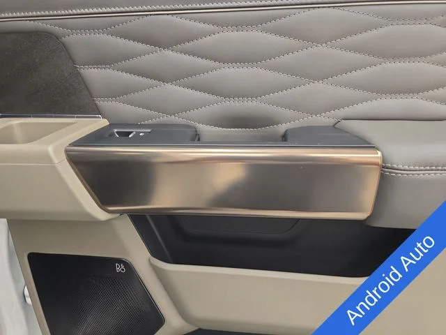 New 2026 Star White Metallic Tri-Coat Ford F-350® Platinum® image 17
