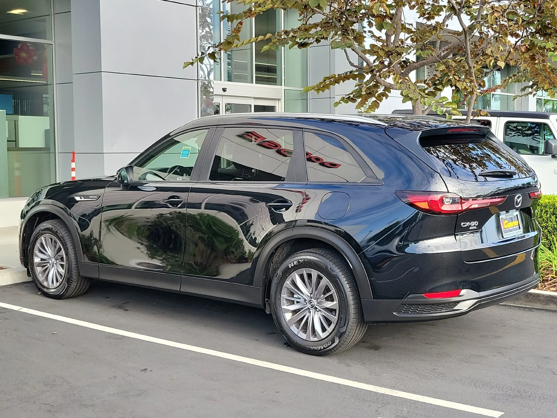 Used 2025 Black Mazda 3.3 Turbo Select image 4