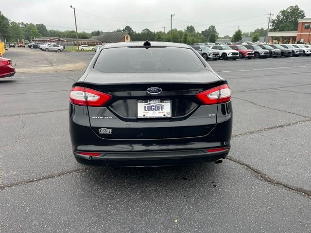 Used 2016 Black Ford SE image 29