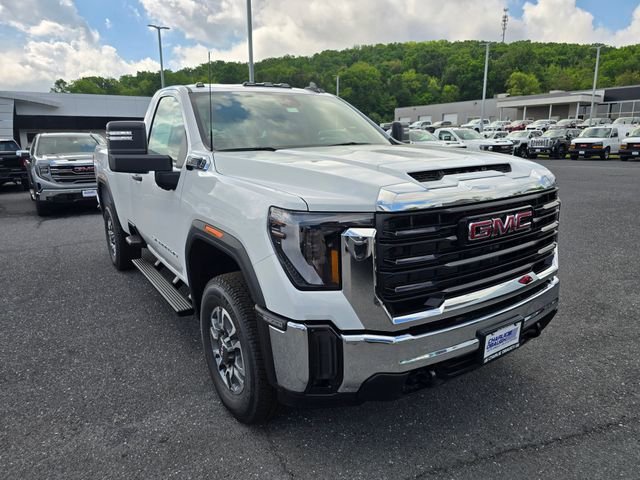 2025 GMC Sierra 3500HD Pro - Photo 7