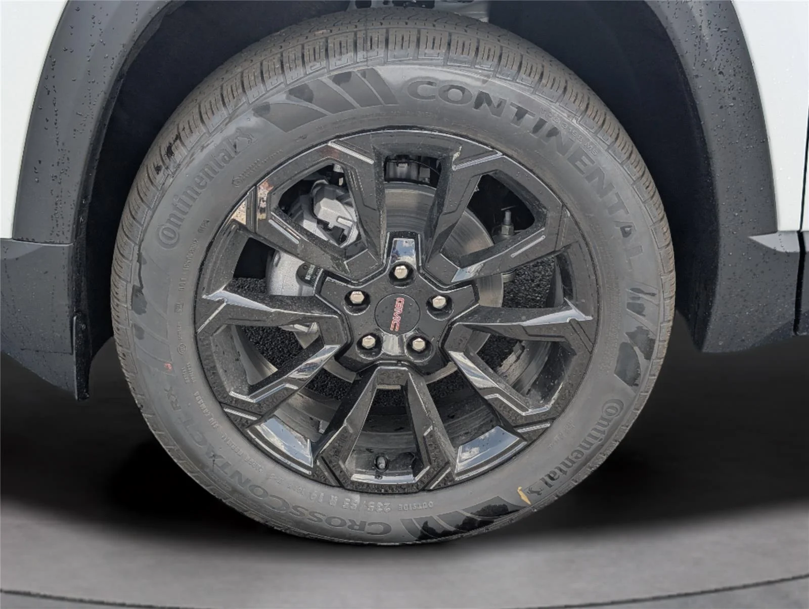 New 2026 Summit White GMC Elevation image 36