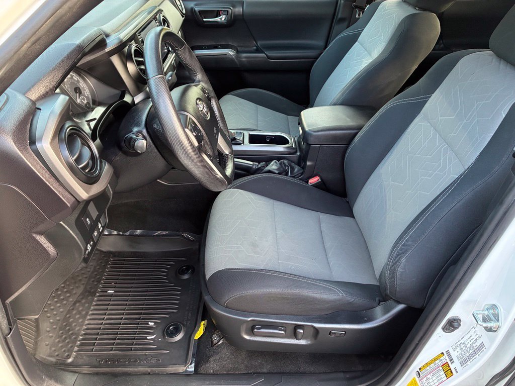 Used 2022 White Toyota TRD Off-Road image 15