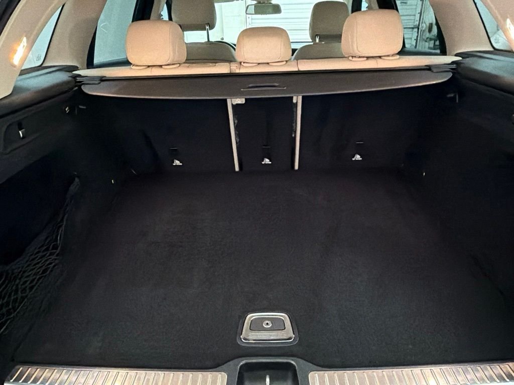 Used 2017 Brown Mercedes-Benz GLC 300 image 26
