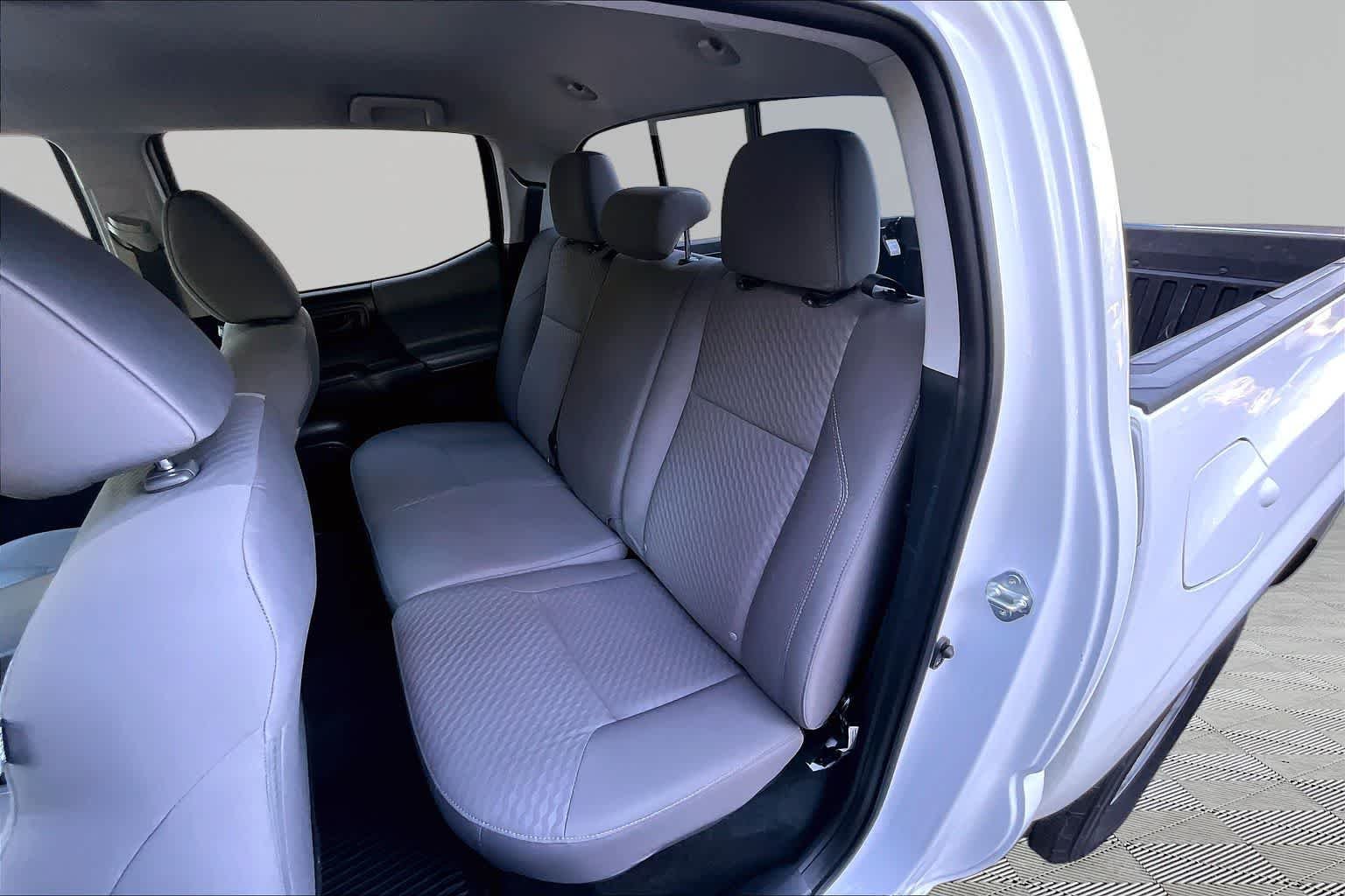 Used 2023 Ice Cap Toyota SR image 19