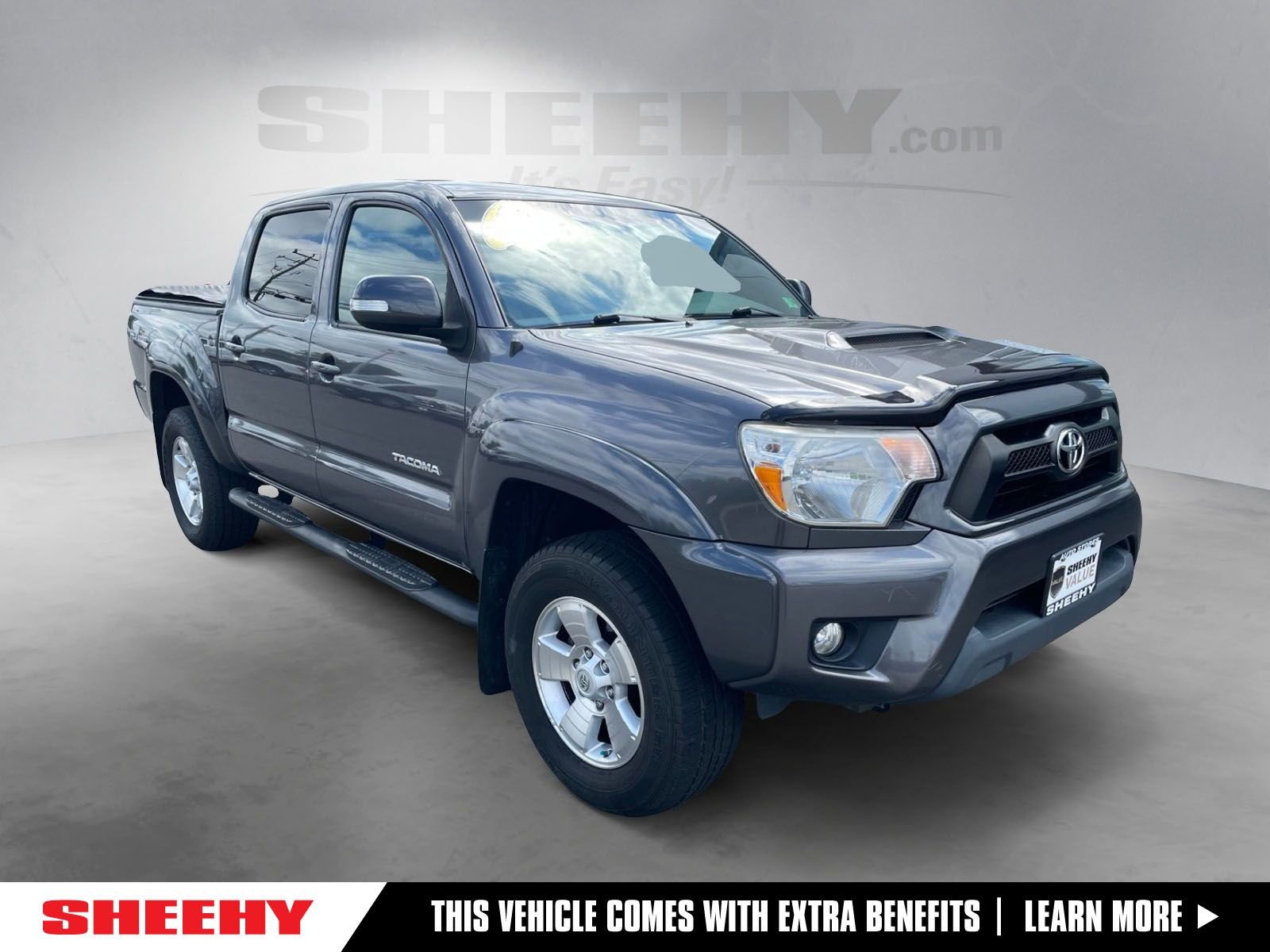 Used 2014 Gray Toyota Base image 1