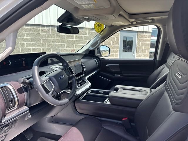 New 2026 Star White Metallic Tri-Coat Ford Platinum image 17