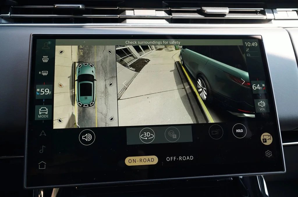New 2026 Santorini Black Land Rover Dynamic SE image 28