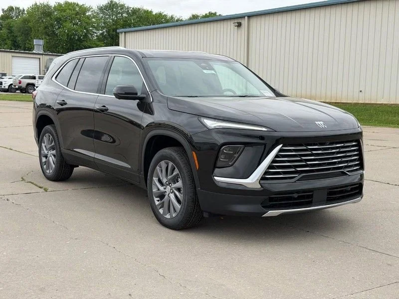 2026 Buick Enclave Preferred AWD's photo