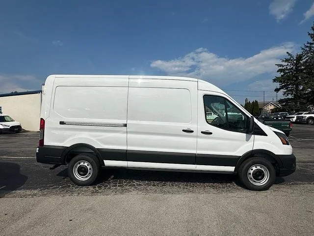 New 2027 Oxford White Ford Cargo Van image 9