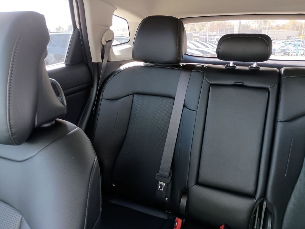 New 2026 Glacial White Pearl Kia EX image 12