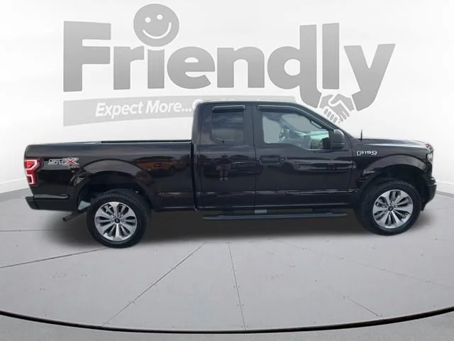 Used 2018 Red Ford XL image 9