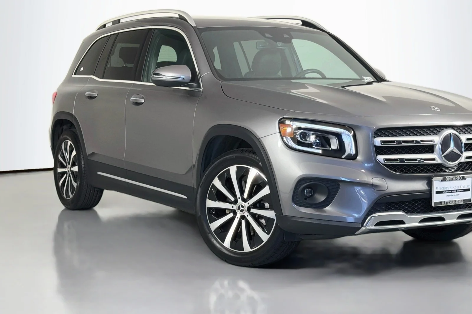Used 2022 Mountain Grey Metallic Mercedes-Benz 250 image 14