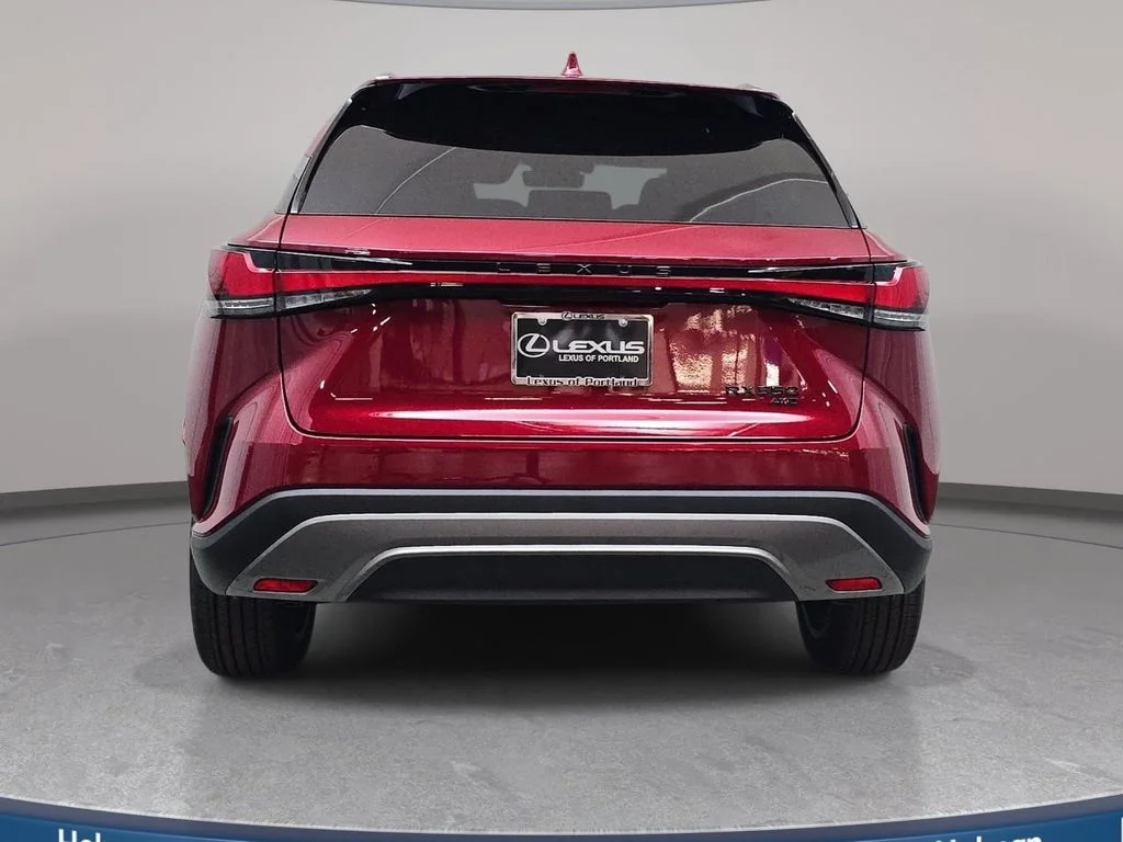 New 2026 Matador Red Mica Lexus PREMIUM image 6