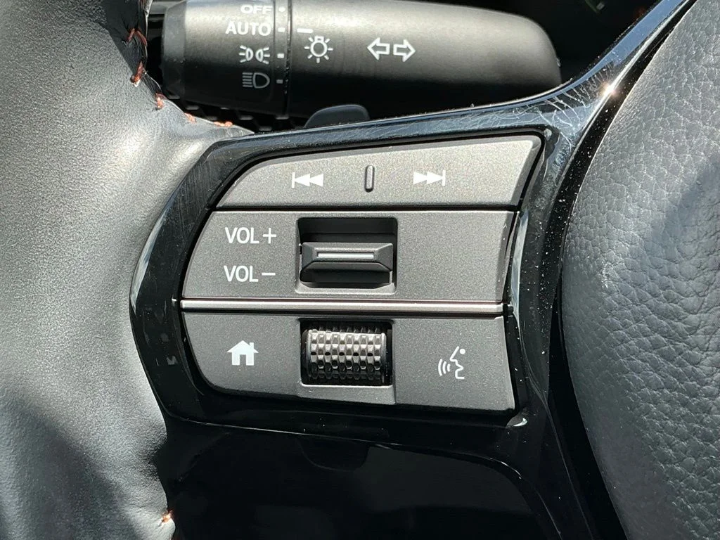 Used 2024  Honda Sport Touring image 47