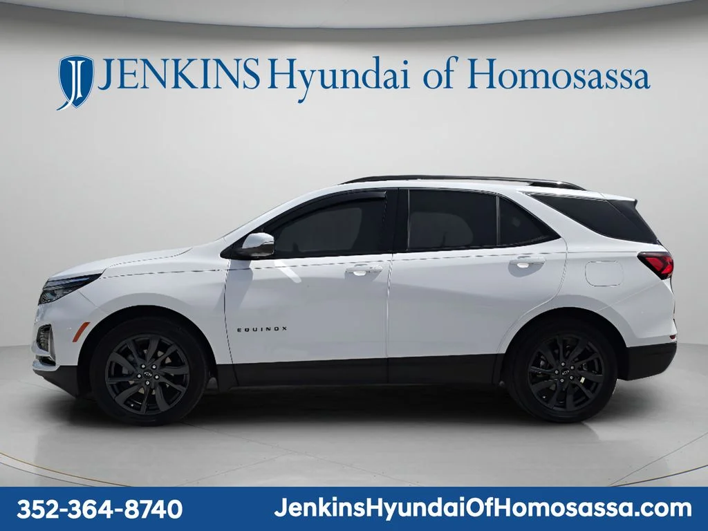 Used 2023 White Chevrolet RS image 9