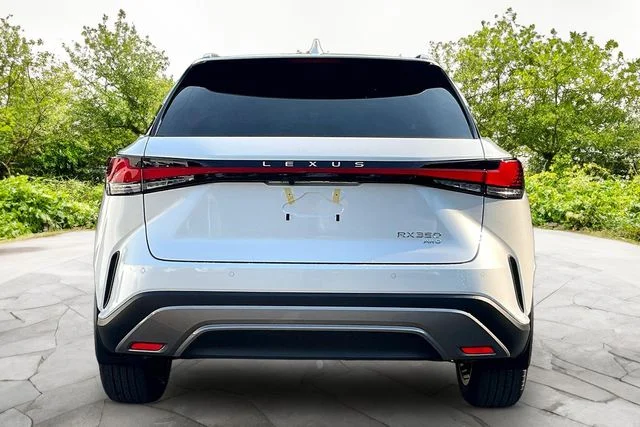 New 2026 White Lexus 350 image 4