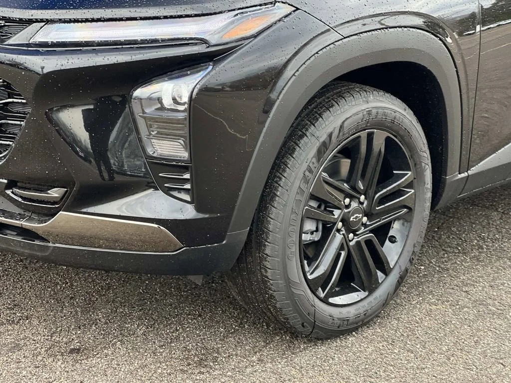 2026 Chevrolet Trax Activ - Photo 7