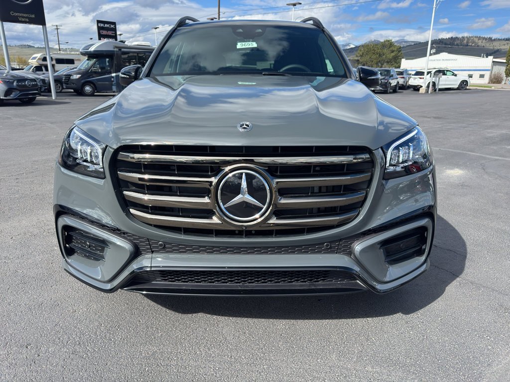 New 2026 MANUFAKTUR Silicon Grey Mercedes-Benz GLS 450 image 20