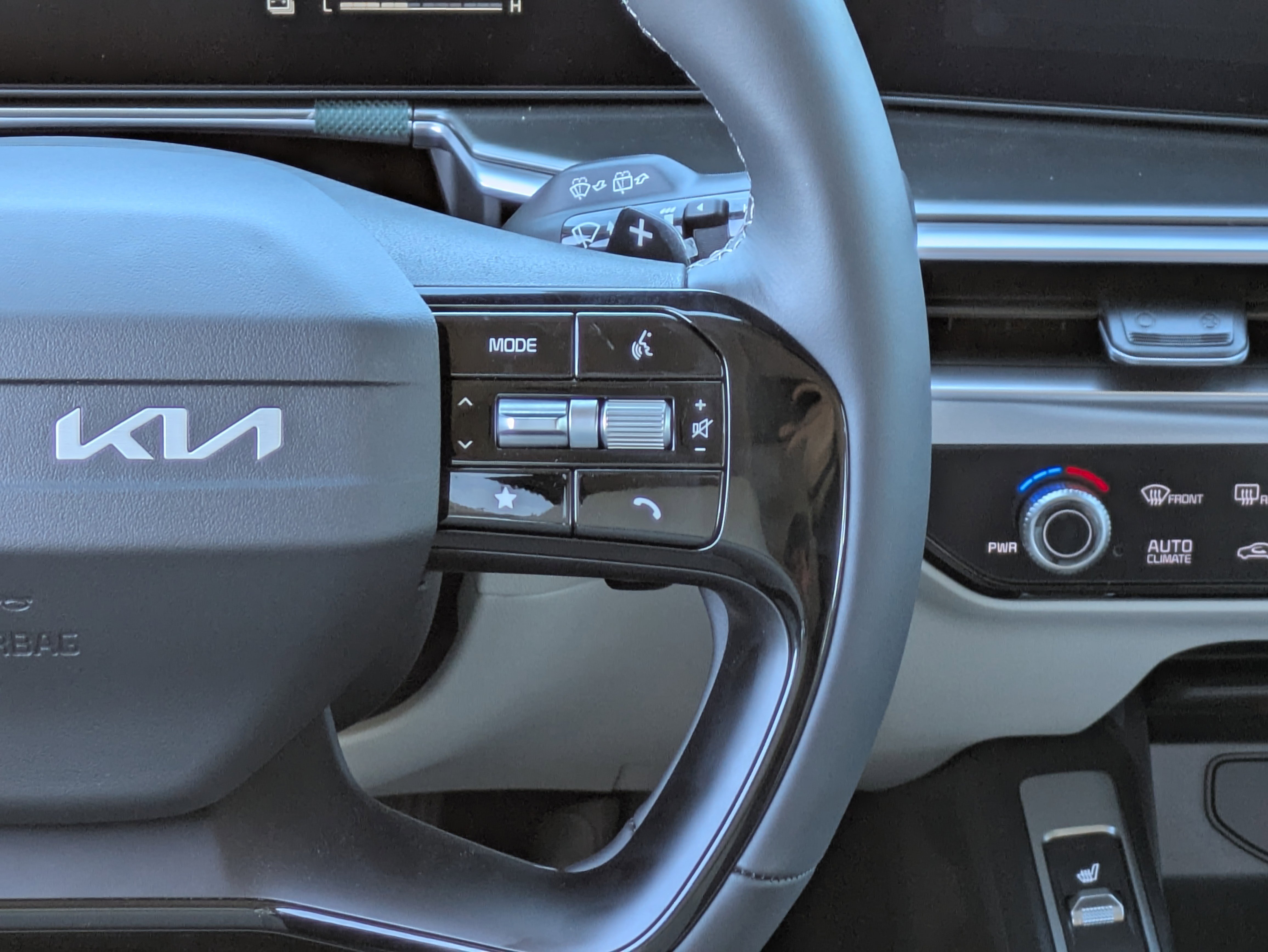 New 2026 Volcanic Sand Kia EX image 23