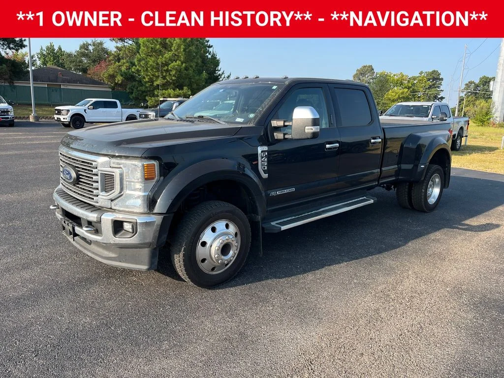 Used 2022 Agate Black Metallic Ford Lariat image 2