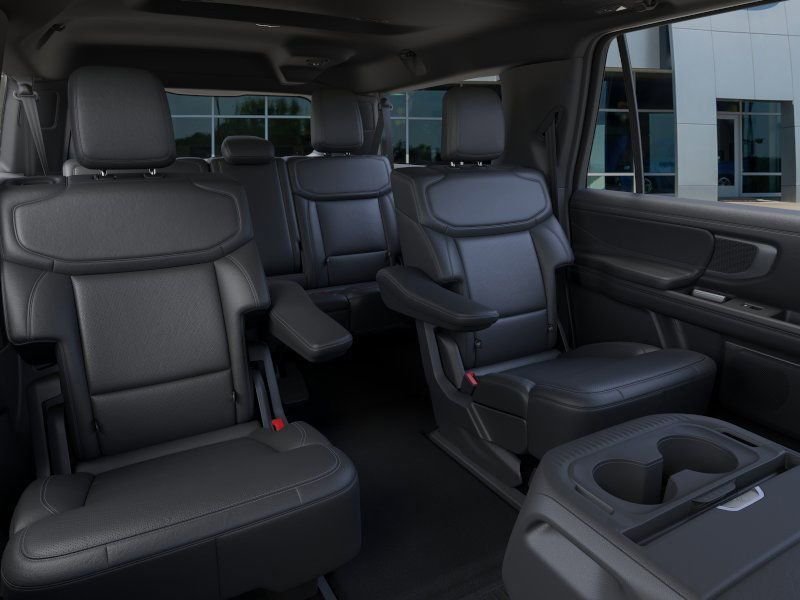 New 2026 Dark Matter Gray Metallic Ford MAX Platinum® image 51