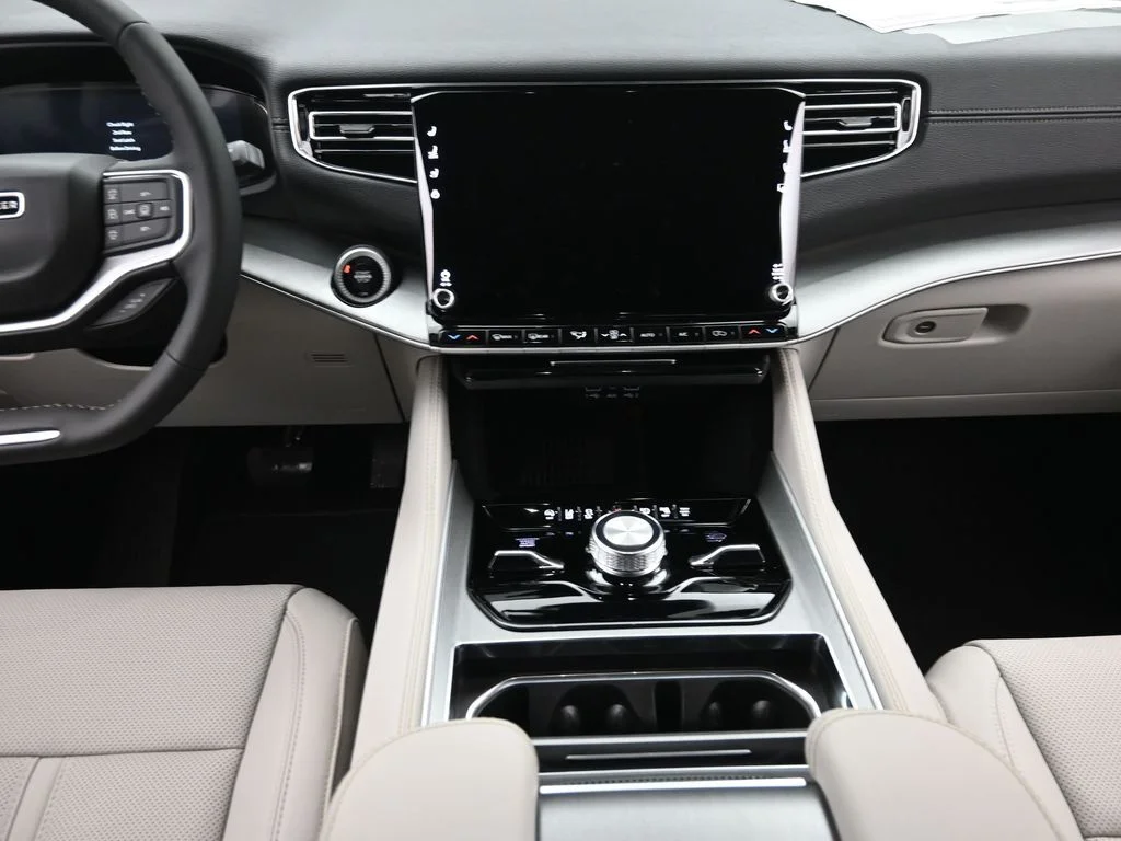 New 2026 White Jeep Limited Altitude image 15