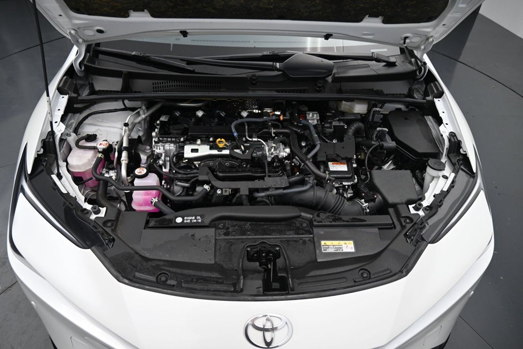 Used 2024 Beige Toyota XLE image 14