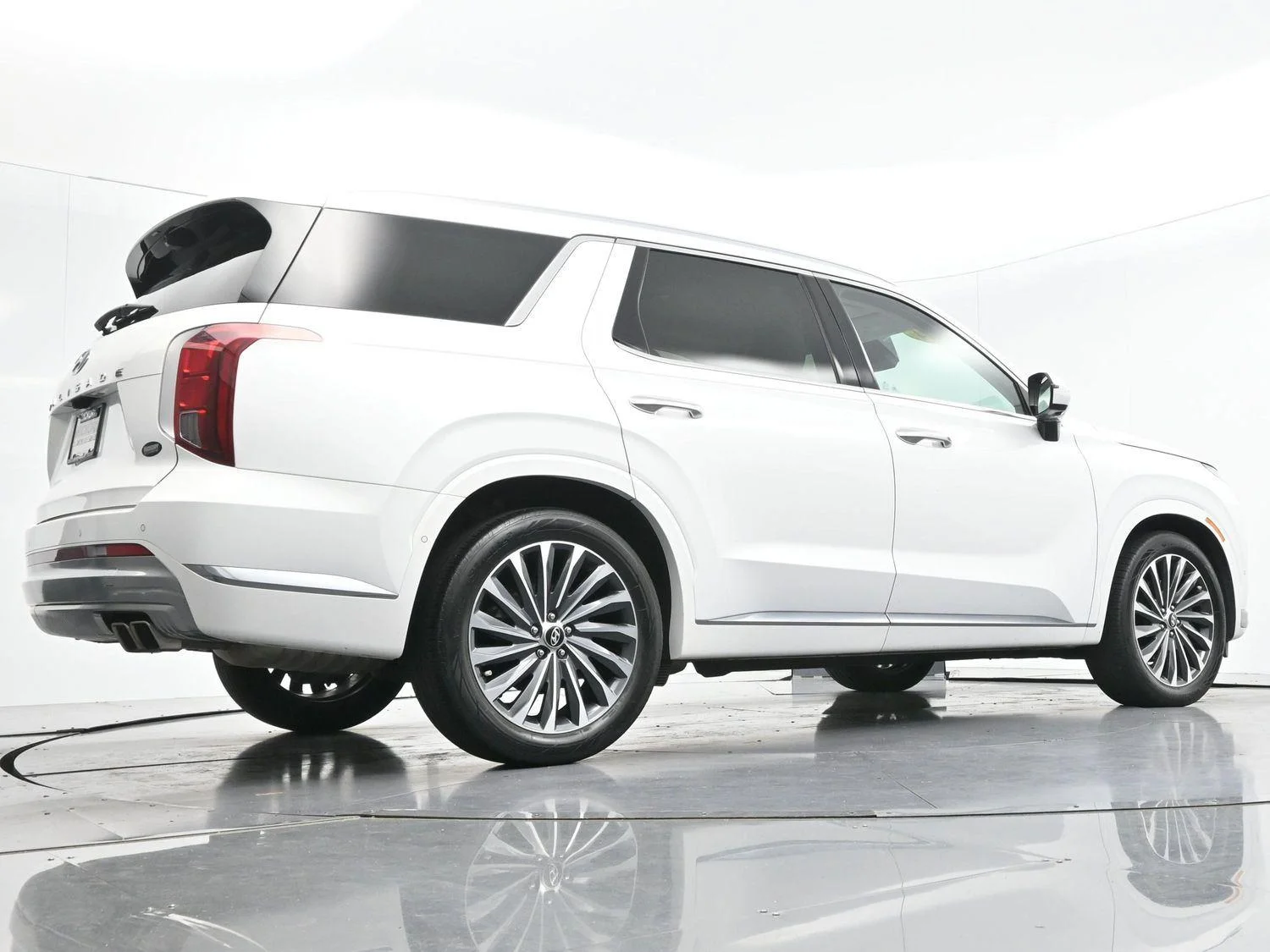 Used 2024 Hyper White Hyundai Calligraphy image 59